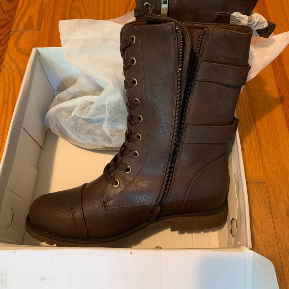 New Dream Pairs Boots